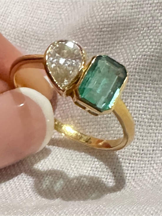 Jewelry - Certified 14K 0.80 CT Natural Emerald & 0.57 CT Pear Diamond Toi et Moi Ring 6.5